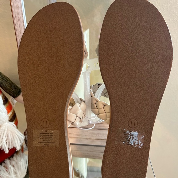 Women woven sandals - Picture 4 of 4